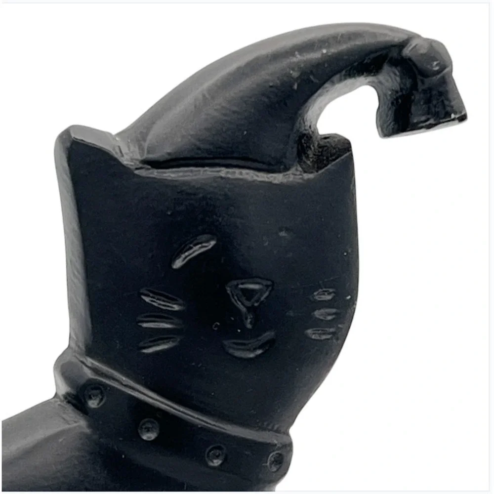 Black Cat Stocking Holder Santa Hat Cast Metal Mantel‎ Hook Christmas Vintage